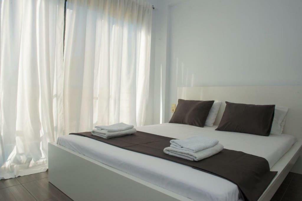 Irene Twin Condo Plataria Bagian luar foto